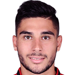 Neal Maupay